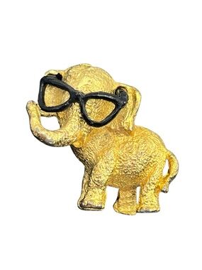 1964 Barry Goldwater Gold Tone Elephant Black Glasses Political brooch Pin